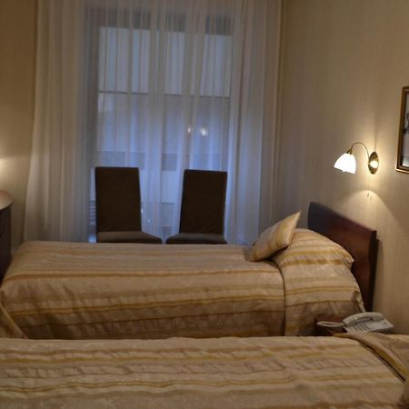Gilija Hotel Silutė Bagian luar foto